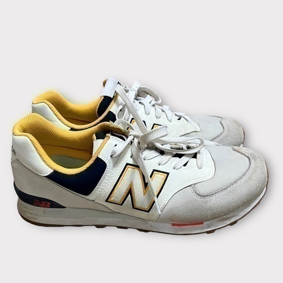 New Balance Men's 574 Core Sneaker - Picture 1 of 12